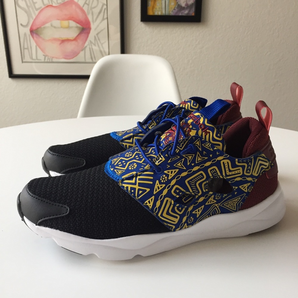 Never worn Reebok sneakers